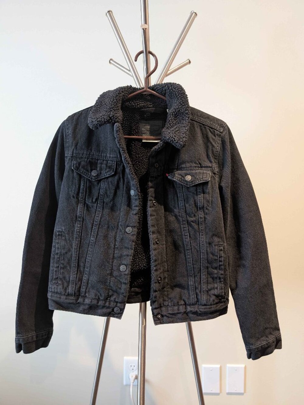 Levi's Premium 100% Cotton Jean Black Sherpa Jacket